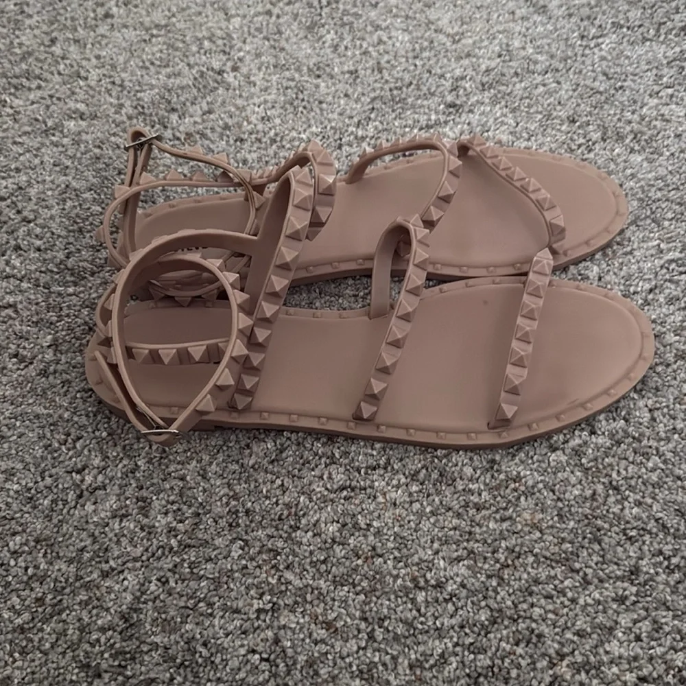 Steve Madden Women’s Transport Flat Sandal - Picture 4 of 7